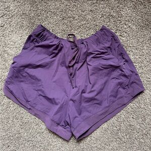 Avia purple large shorts